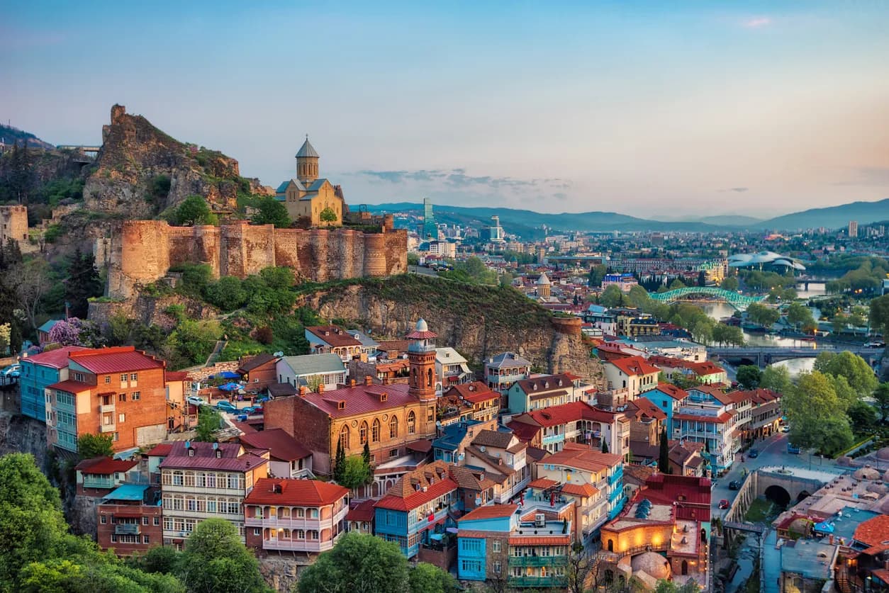 dubai, tbilisi